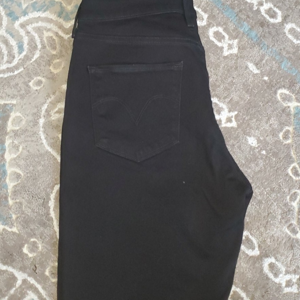 Mid Rise Skinny jeans - Picture 3 of 4